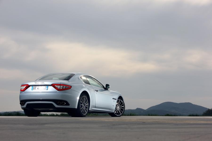  Maserati GranTurismo S Automatic 2009 года  (фото 43 из 86)